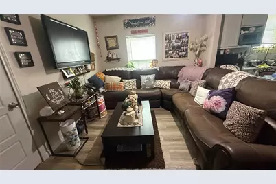 7019 Finn Street, Houston, TX 77022 - Photo 5