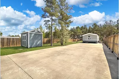510 Rd 5512, Cleveland, TX 77327 - Photo 5