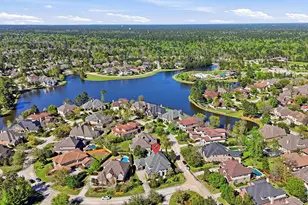 223 S Bauer Point Cir, Spring, TX 77389 - Photo 43