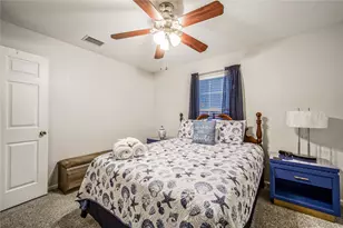 1320 Avenue L, Galveston, TX 77550 - Photo 19