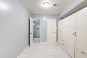 1718 Anvil Dr, Houston, TX 77090 - Photo 9