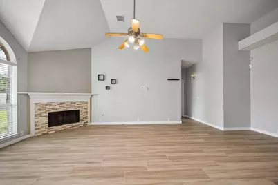 1314 Deerbrook Drive, Sugar Land, TX 77479 - Photo 13
