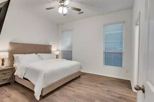 403 Magnolia St, Richwood, TX 77531 - Photo 9