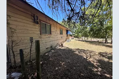 901 S 23rd Street, Copperas Cove, TX 76522 - Photo 17