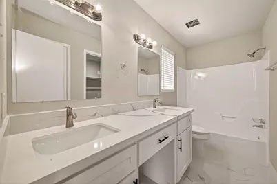 3907 Holly Green Court, Houston, TX 77339 - Photo 33