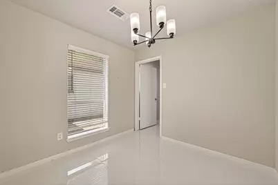 3907 Holly Green Court, Houston, TX 77339 - Photo 11