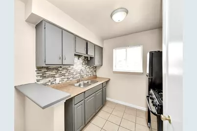 1320 Griffin Street #4, Houston, TX 77009 - Photo 7