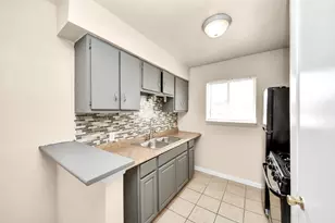 1320 Griffin St, Houston, TX 77009 - Photo 7