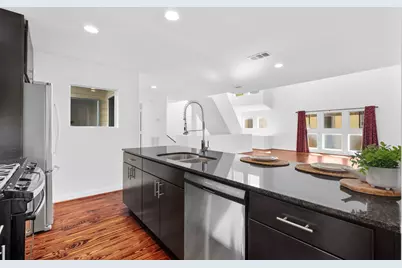 437 Meadow Street, Houston, TX 77020 - Photo 23