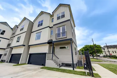 2310 Reinerman Street, Houston, TX 77007 - Photo 1