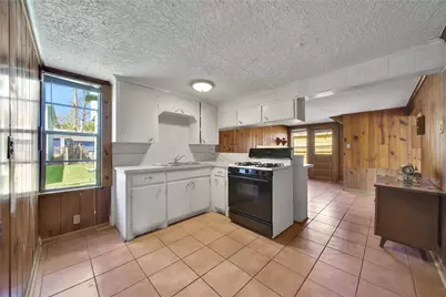 7115 Roswell Street, Houston, TX 77022 - Photo 7