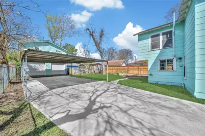 7115 Roswell Street, Houston, TX 77022 - Photo 3