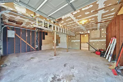 7115 Roswell Street, Houston, TX 77022 - Photo 23