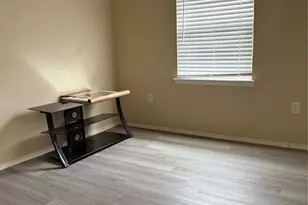 738 Arvana St, Houston, TX 77034 - Photo 7