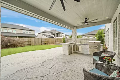 4702 Llano Loop, Sugar Land, TX 77479 - Photo 3
