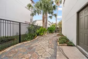 235 Malone St, Houston, TX 77007 - Photo 45