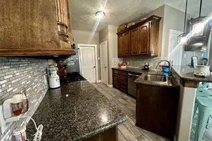 405 N Amherst Dr, West Columbia, TX 77486 - Photo 15