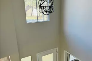 202 Prince of Wales St, Conroe, TX 77304 - Photo 3