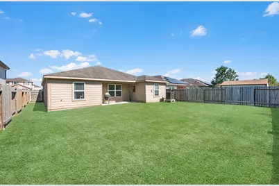 405 Hawks View Drive, La Marque, TX 77568 - Photo 19