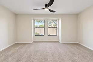 526 N Post Oak Ln, Houston, TX 77024 - Photo 21