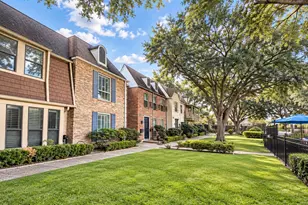 526 N Post Oak Ln, Houston, TX 77024 - Photo 3