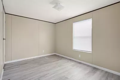 4005 Colorado Avenue, Dickinson, TX 77539 - Photo 11