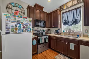 2112 57th St, Galveston, TX 77551 - Photo 13