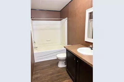 215 Live Oak Street, Crosby, TX 77532 - Photo 11
