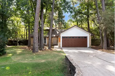19 Tremont Woods Court, The Woodlands, TX 77381 - Photo 1