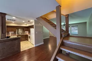 2219 Triway Ln, Houston, TX 77043 - Photo 7