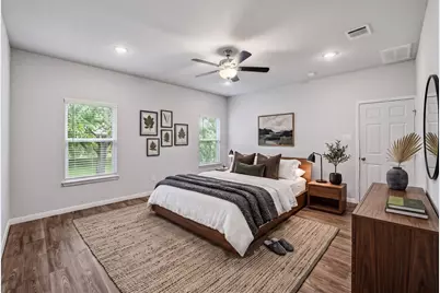 4834 Van Fleet Street, Houston, TX 77033 - Photo 7