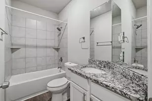 4834 Van Fleet St, Houston, TX 77033 - Photo 9