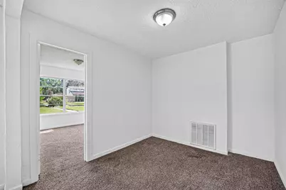 2101 E Fayle Street, Baytown, TX 77520 - Photo 11