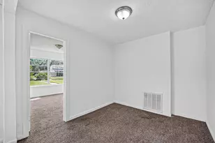 2101 E Fayle St, Baytown, TX 77520 - Photo 11