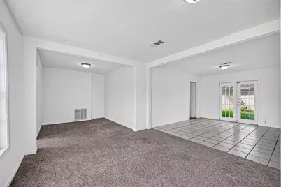 2101 E Fayle Street, Baytown, TX 77520 - Photo 7