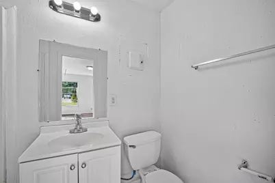 2101 E Fayle Street, Baytown, TX 77520 - Photo 35