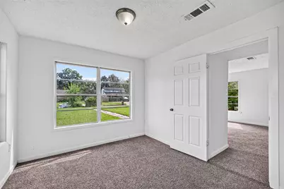 2101 E Fayle Street, Baytown, TX 77520 - Photo 37
