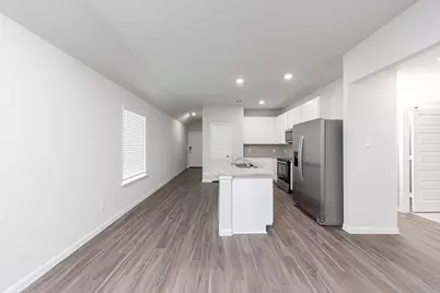 8126 Vanilla Orchid Drive, Houston, TX 77016 - Photo 5