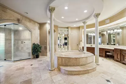 18 Sovereign Circle, Richmond, TX 77469 - Photo 21