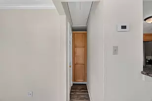 210 W 13th St, Houston, TX 77008 - Photo 15