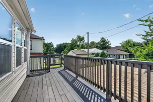 210 W 13th St, Houston, TX 77008 - Photo 7