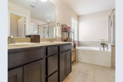 7011 Stevenson Drive, Missouri City, TX 77459 - Photo 9