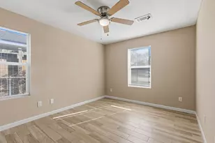 2909 Rosemary Ln, Houston, TX 77093 - Photo 27