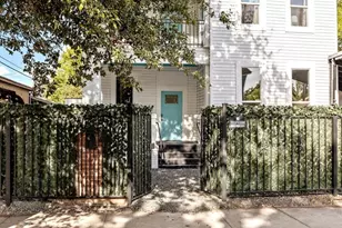 1015 Brooks St, Houston, TX 77009 - Photo 3