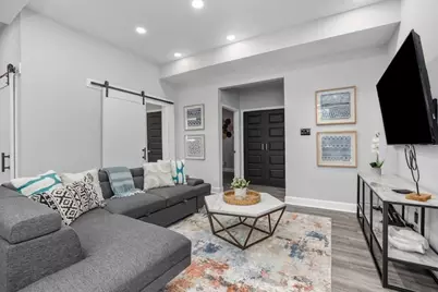 1015 Brooks Street, Houston, TX 77009 - Photo 7
