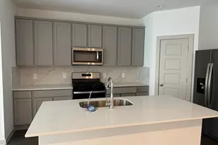 7815 Elm Birch, Rosharon, TX 77583 - Photo 9