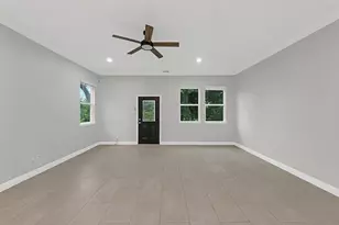 5020 Sayers St, Houston, TX 77026 - Photo 9