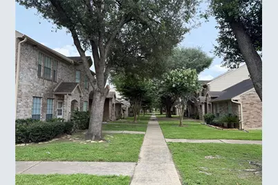 1036 Birnham Woods Boulevard, Pasadena, TX 77503 - Photo 3