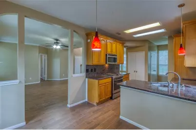 4803 Widerop Lane, Friendswood, TX 77546 - Photo 13