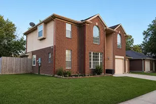 4803 Widerop Ln, Friendswood, TX 77546 - Photo 3